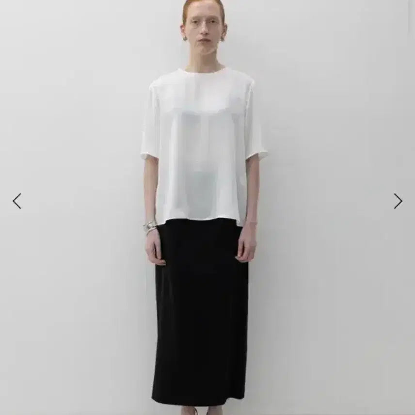 [BUNJANG] ACTOVEHE Half Sleeve Blouse 100% Silk / 악토브헤 하프 슬리브 블라우스 Half sleeve blouse