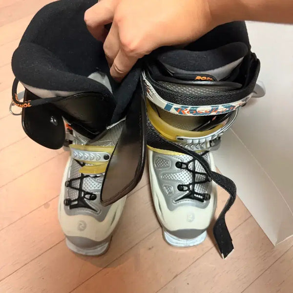 [BUNJANG] Rossignol Soft Light 3 Ski Boots 275mm / 로시놀 소프트 라이트 3 스키부츠 275mm