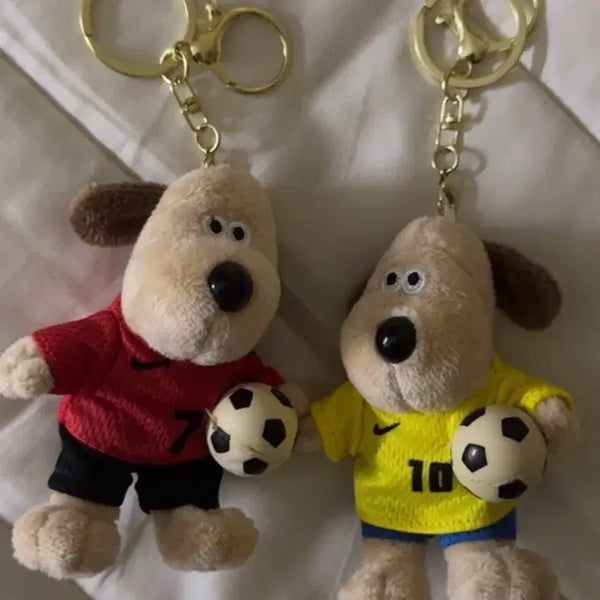 [BUNJANG] Dog Doll Keychain Set with Soccer Ball (Red/Yellow) / 축구공을 든 강아지 인형 키링 세트 (빨강/노랑)