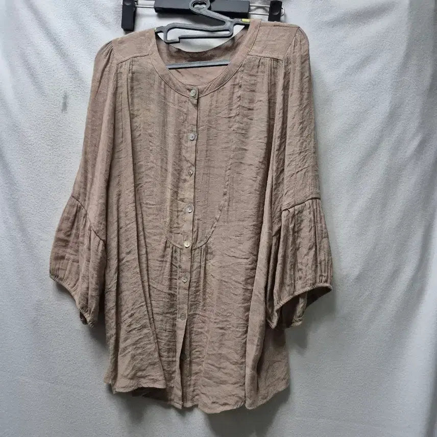 [BUNJANG] Beige Shirring Blouse / 베이지색 셔링 블라우스