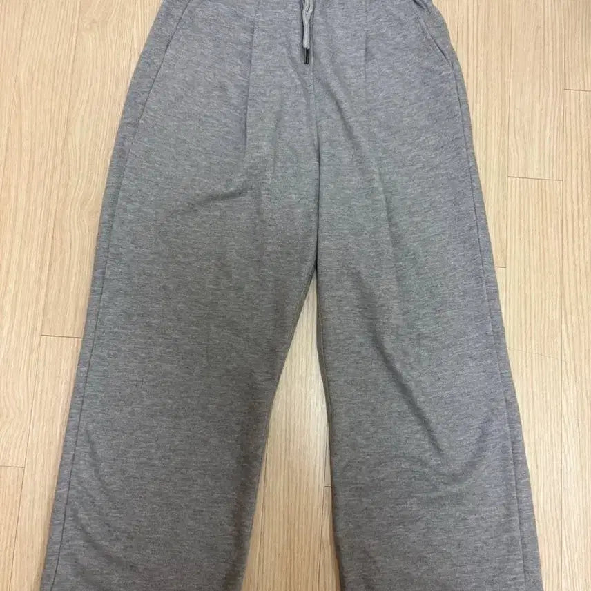 [BUNJANG] Gray Wide Training Pants / 회색 와이드 트레이닝 팬츠 그레이