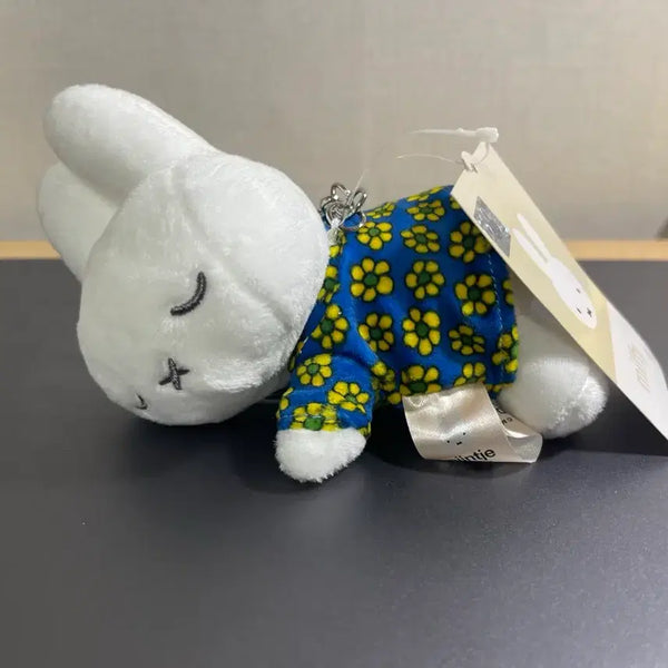 [BUNJANG] Miffy Blue Floral Pajamas Doll Keychain / [반값택배 무료배송] 미피 파란 꽃무늬 잠옷 인형 키링
