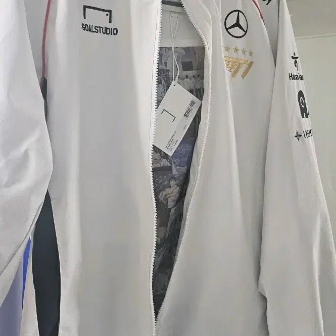 [BUNJANG] The World 5 Star Jacket (ZOFGK) L (100-105) / t1월즈 5성 자켓 (ZOFGK) L(100~105)