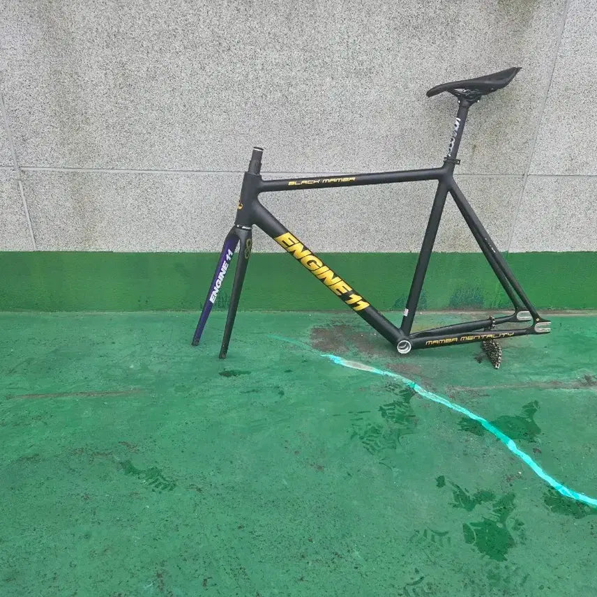 [BUNJANG] Engine11 Black Mamba Size L Frameset / 엔진11 블랙맘바 l사이즈 프레임셋 급처합니다.