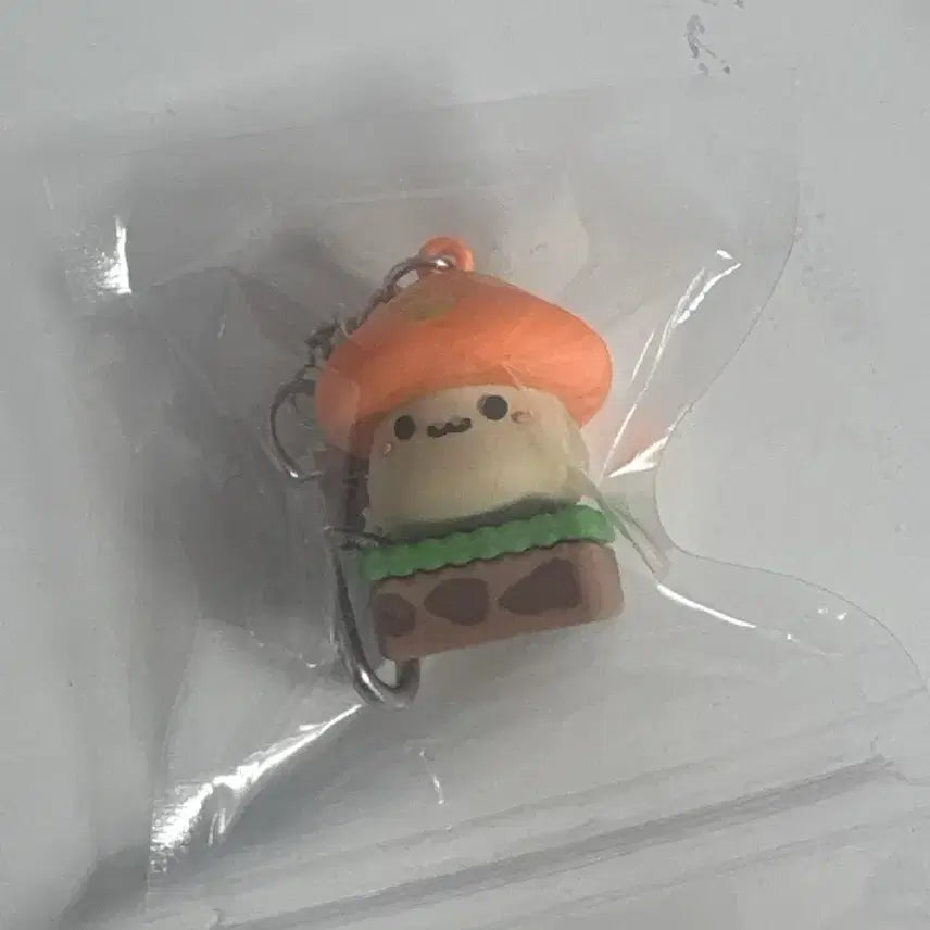 [BUNJANG] Lotte World Maple Orange Mushroom Keyring / 롯데월드 메이플 주황버섯 키링
