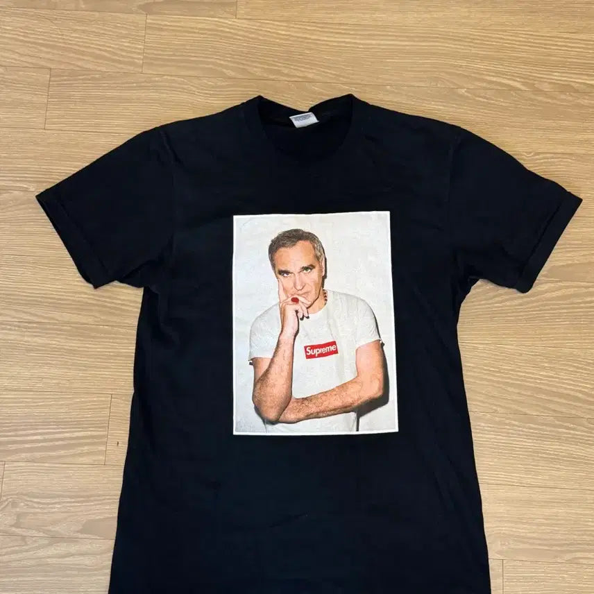 [BUNJANG] Supreme Morrissey T-Shirt Black / 슈프림 모리세이 반팔