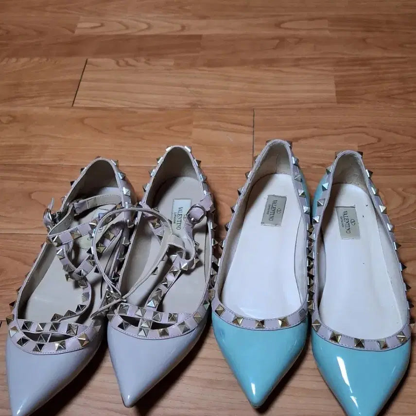 [BUNJANG] Valentino Rockstud Flat Shoes Beige/Mint / 발렌티노 락스터드 플랫슈즈 235/240 베이지/민트