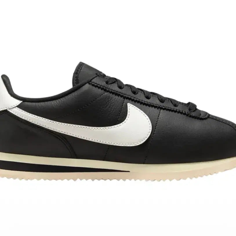 [BUNJANG] Nike Cortez Black and Sail Women's Shoes 235 / 나이키 코르테즈 블랙 앤 세일 235