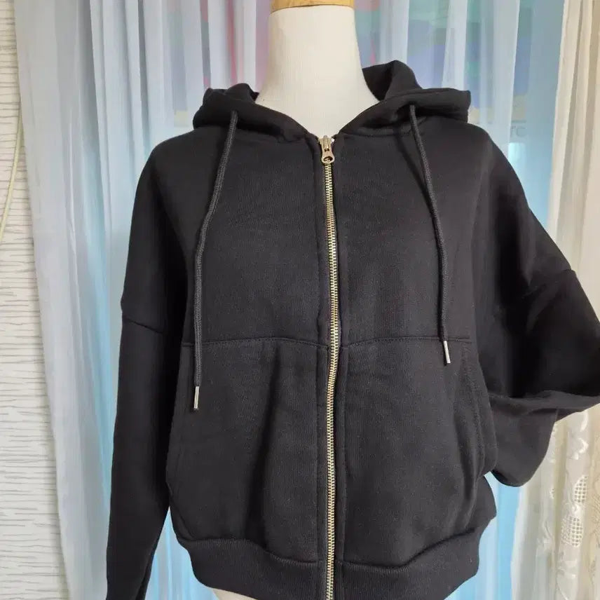 [BUNJANG] Cropped Hooded Zip-Up Sweatshirt / 크롭 후드집업 블랙 후드