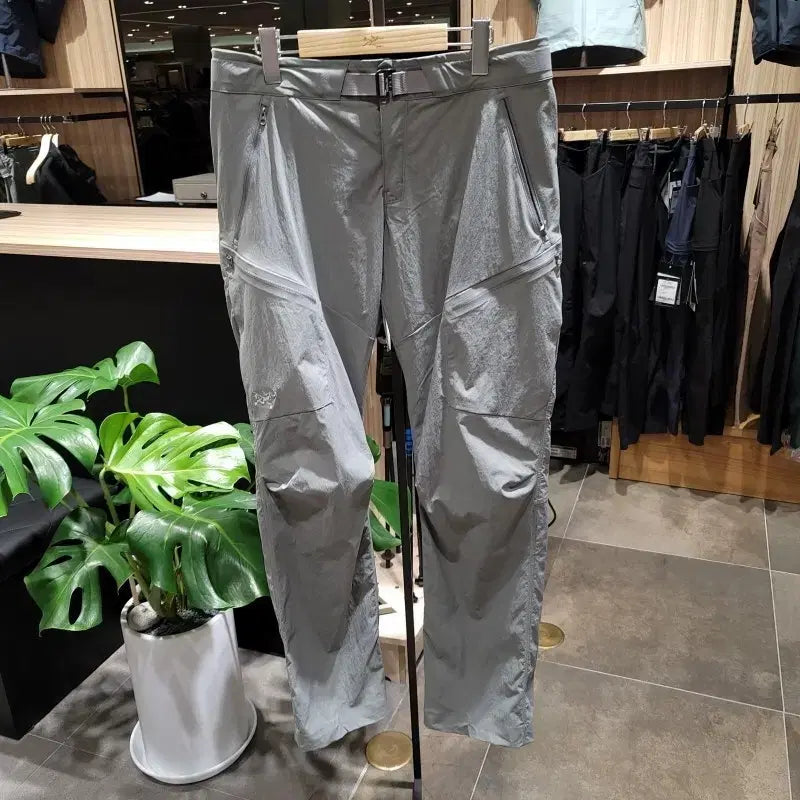 [BUNJANG] Arc'teryx Palisade Pants Cryptochrome 30/32 / 아크테릭스 팰리세이드 팬츠 크립토크롬 30/32