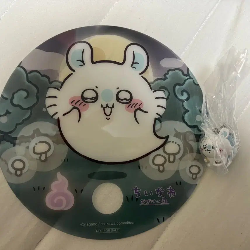 [BUNJANG] Chiikawa Momonga Tabemono Gacha + Haunted Forest Novelty Fan Set / 치이카와 모몽가 타베모노 가챠 + 귀신의 숲 노벨티 부채