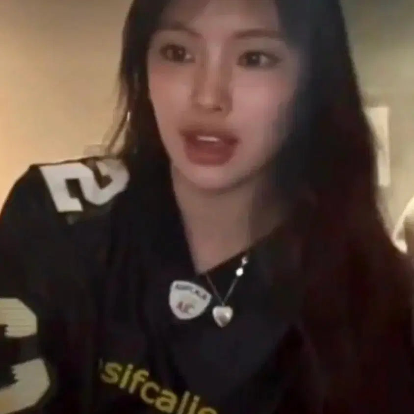 [BUNJANG] As If Calie Football Jersey White/Black / as if calie CALIE FOOTBALL JERSEY WHITE - 에즈이프캘리 풋볼 져지 블랙