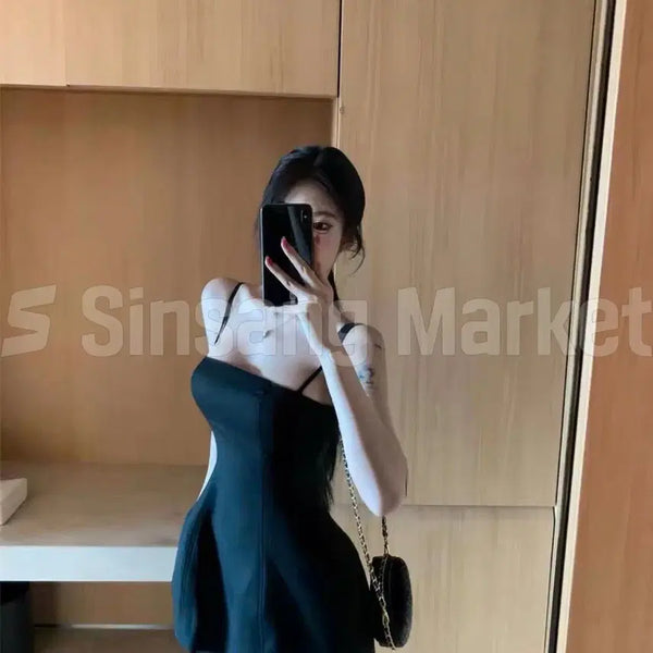 [BUNJANG] Dian Line Spaghetti Strap Sleeveless Dress / [빠른발송] 디안 라인 끈 나시 원피스 민소매 원피스