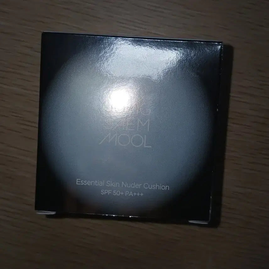 [BUNJANG] Jung Saem Mool Essential Nuder Cushion Fair (13) Holiday Limited Edition Set with Refill / 정샘물 에센셜 스킨 누더 쿠션 13호 페어 리필포함 홀리데이 한정판