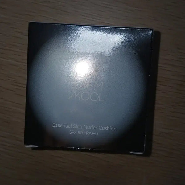 [BUNJANG] Jung Saem Mool Essential Nuder Cushion Fair (13) Holiday Limited Edition Set with Refill / 정샘물 에센셜 스킨 누더 쿠션 13호 페어 리필포함 홀리데이 한정판