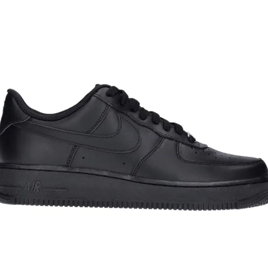[BUNJANG] Nike Air Force 1 '07 Low Triple Black Shoes / 나이키 에어포스 1 '07 로우 트리플 블랙 240