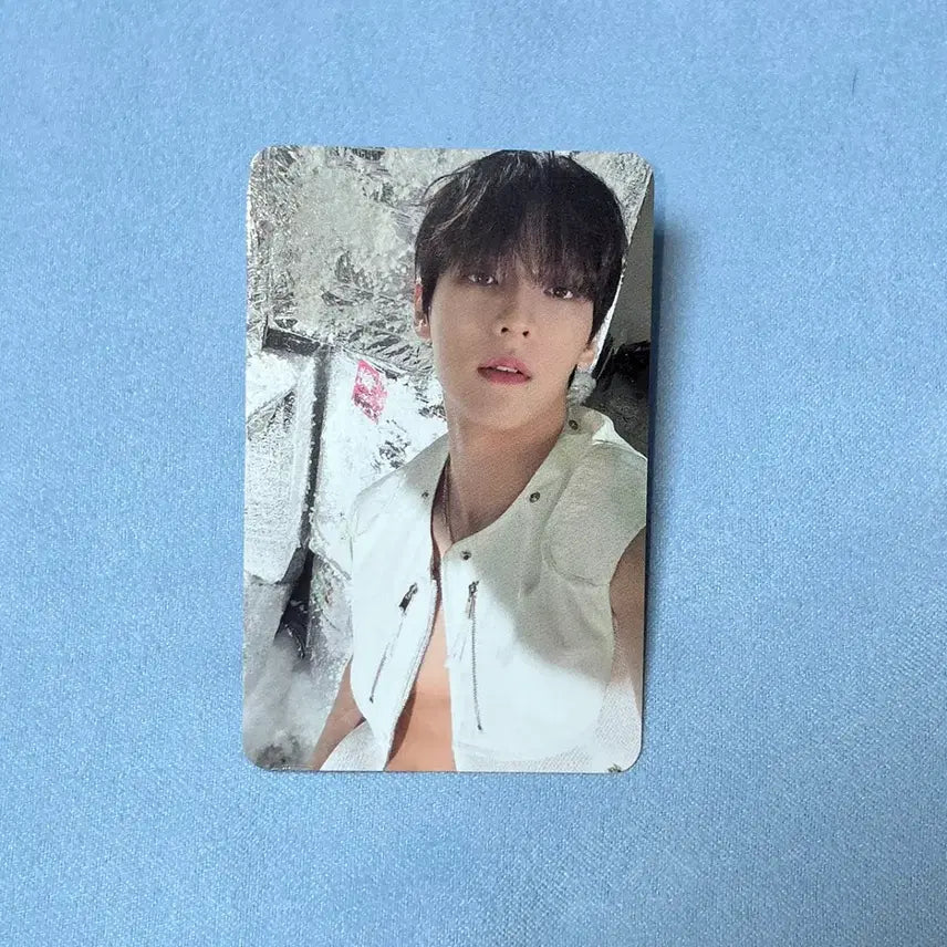 [BUNJANG] BTOB Lee Minhyuk HUTA Emka Studio Live Photocard / 비투비 이민혁 허타(HUTA) 엠카 공방 포카