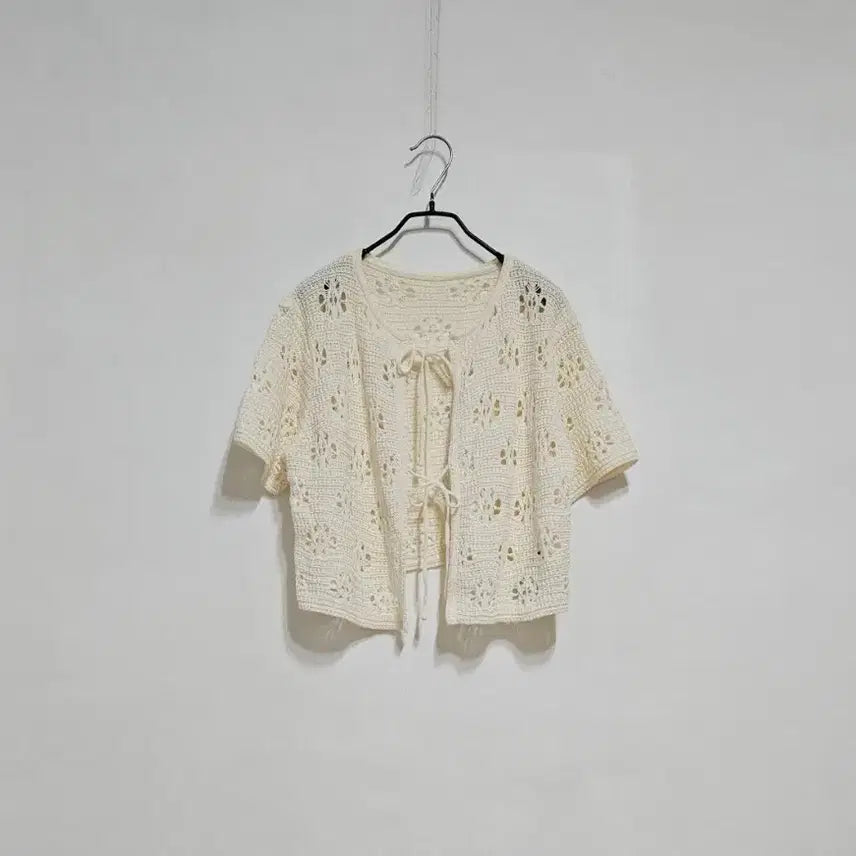 [BUNJANG] CIDER Crochet Strap Knit Cream Beige / CIDER 크로셰 끈니트