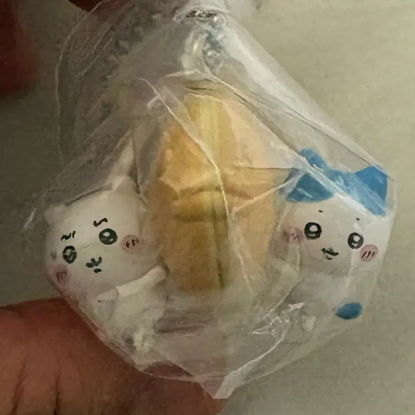 [BUNJANG] Chiikawa & Hachware Taiyaki Gacha Figure / 치이카와 타베모노 가챠 붕어빵 치이카와 하치와레
