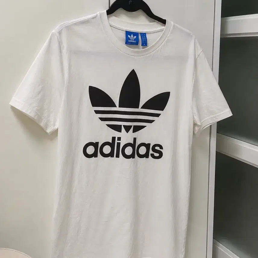 [BUNJANG] Adidas Slim Fit T-Shirt Size 100 / 아디다스 슬림핏 반팔티 100