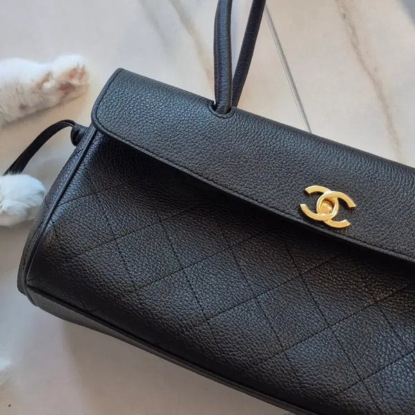 [BUNJANG] EASTWEST Camellia Quilting Shoulder Bag (Go Youn-jung Wear) / 이스트웨스트 고윤정백
