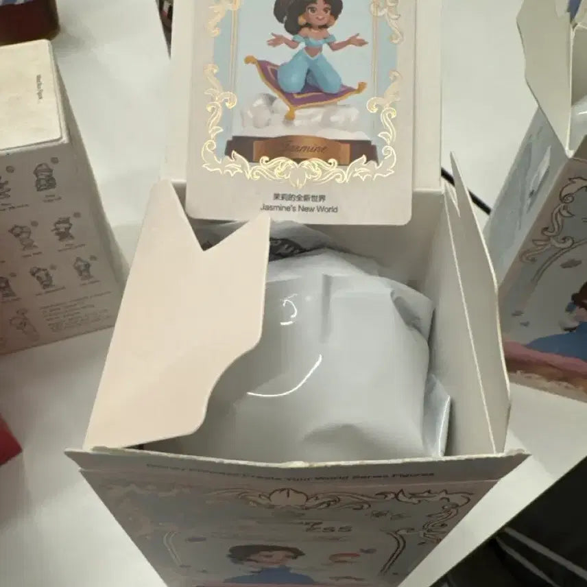 [BUNJANG] Pop Mart Disney Princess My Own World Series Jasmine's New World / 팝마트 [디즈니 프린세스 나만의 세상 시리즈] 자스민의 새로운 세계