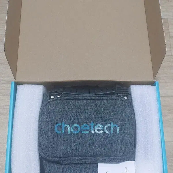 [BUNJANG] Chotech 28W Solar Charger / 초텍 28W 태양광 충전기