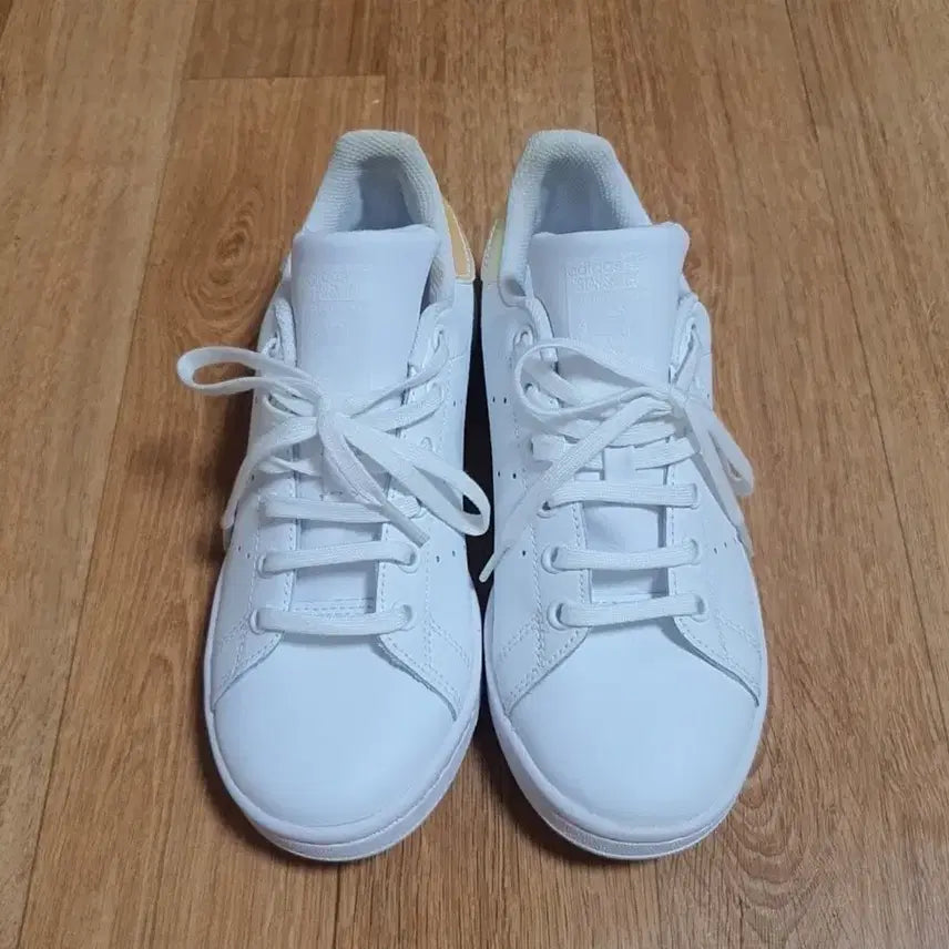 [BUNJANG] Adidas Stan Smith White Sneakers (225) / [새상품]정품 아디다스 스탠스미스 화이트 225
