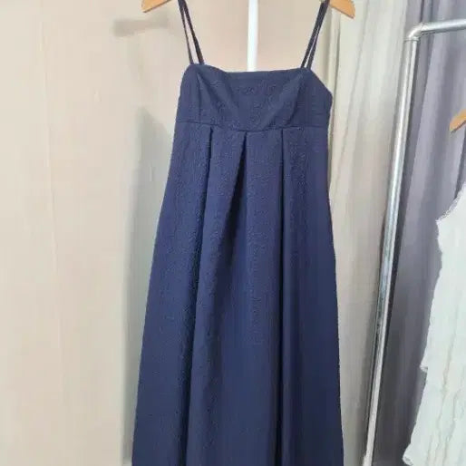 [BUNJANG] Navy Embossed String Long Dress / 롱 원피스 네이비 엠보싱 끈 원피스