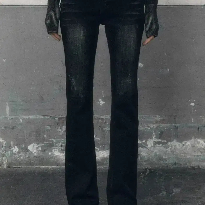 [BUNJANG] Bohemian Seoul Darkness Bootcut Pants (Size S) / 보헤미안서울 다크니스 부츠컷 S