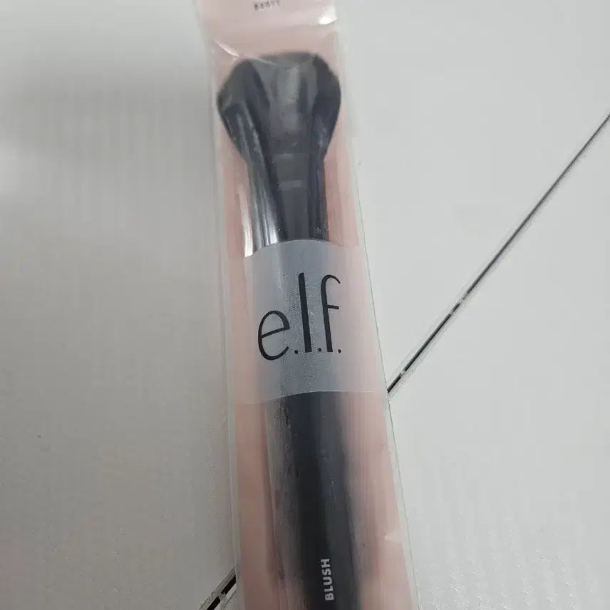 [BUNJANG] ELF Blush Brush / ELF 블러셔 브러쉬