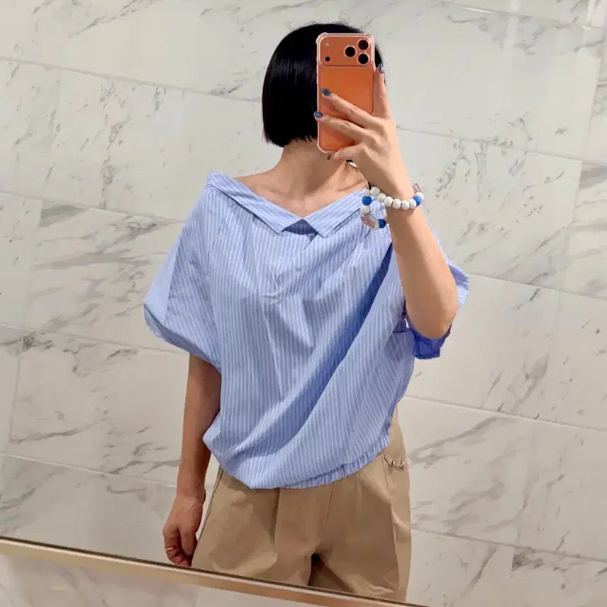 [BUNJANG] JS New York Style Striped Blouse with Cuffed Hem and Relaxed Fit / js뉴욕스타일세일(당일발송)스트라이프 카브라 밑단밴딩 루즈핏 블라우스