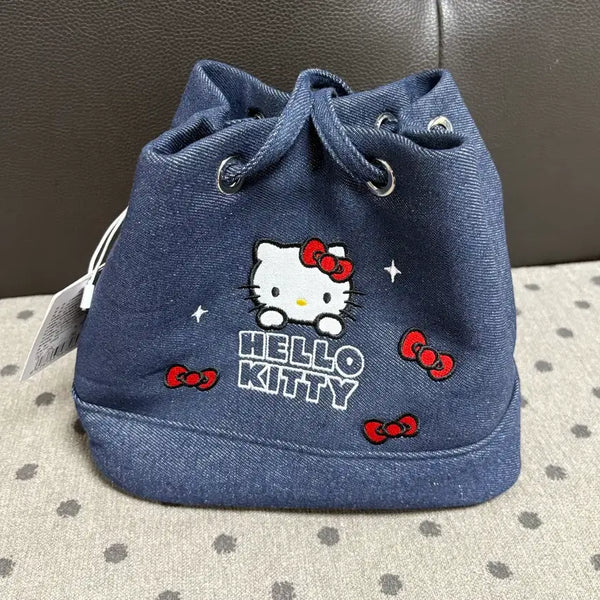 [BUNJANG] Hello Kitty Denim Drawstring Bag / *새상품)헬로키티 가방 데님복조리백