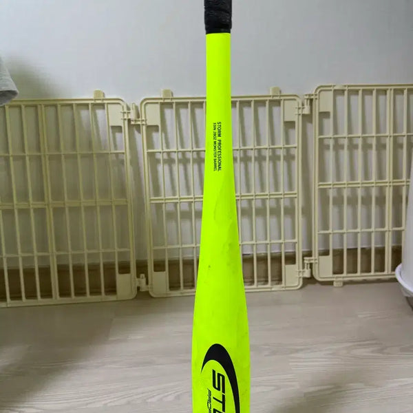 [BUNJANG] Storm Professional Baseball Bat Fluorescent / 스톰 프로페셔널 야구 배트 형광색