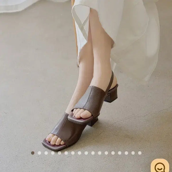 [BUNJANG] GISSE Mono Square Mule Sandals Brown / 지쎄 가죽 모노 스퀘어 뮬 샌들 브라운(정가13.5)