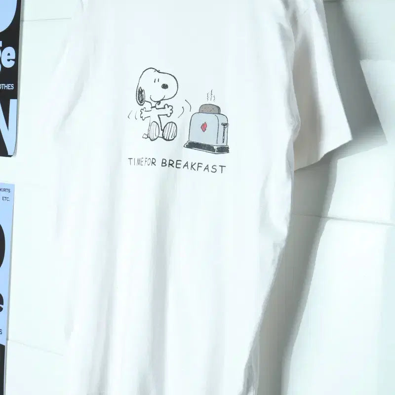 [BUNJANG] Vintage Snoopy T-Shirt White / (M-L) 브랜드빈티지 반팔 티셔츠 USA 스누피 화이트-H36314