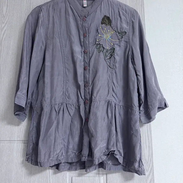 [BUNJANG] Punggi In-gyeon Flower Embroidered Blouse / 풍기 인견 꽃 자수 블라우스 새상품