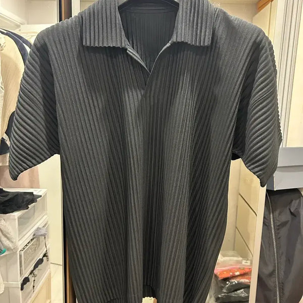 [BUNJANG] Homme Plissé Issey Miyake Basic Black Polo T-Shirt - Size 2 (SS25) / 25ss 옴므플리세 베이직 블랙 폴로 2사이즈 JM530
