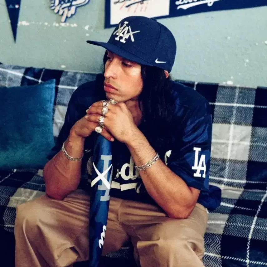 [BUNJANG] MLB x KAWS x Nike LA Dodgers Cap / Mlb x 카우스 x나이키 la다저스 모자