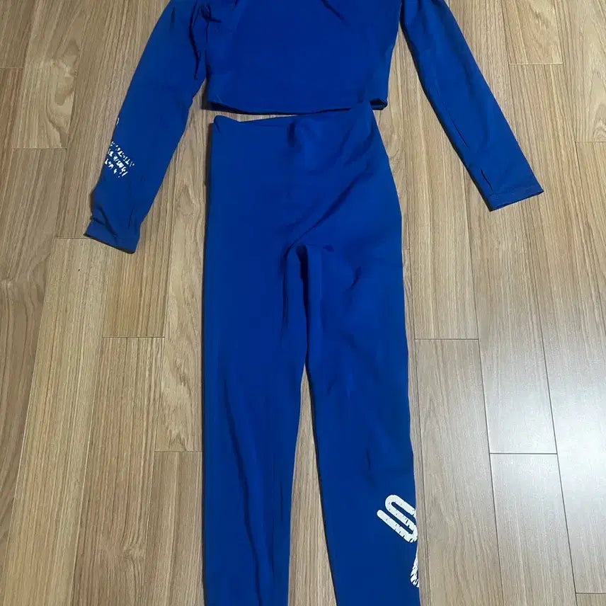 [BUNJANG] Xexymix Dolphin Blue Rash Guard Set / 젝시믹스 돌핀블루 래쉬가드