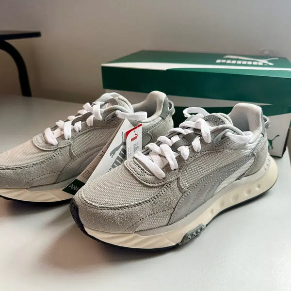 [BUNJANG] Puma Sneakers 240 New Arrival / 푸마 스니커즈 운동화 240 새상품