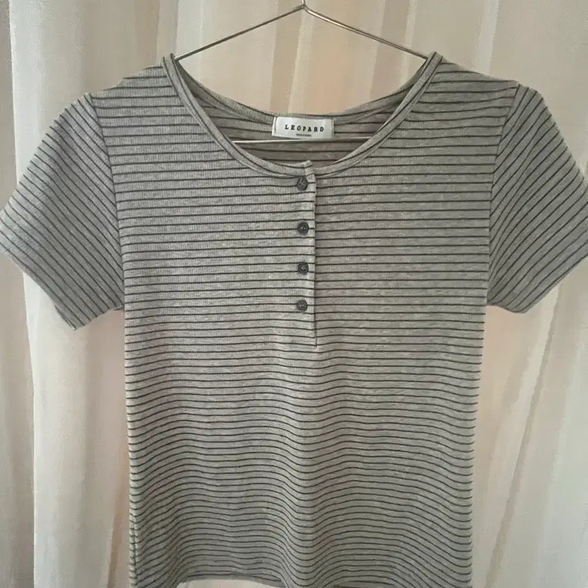 [BUNJANG] Henry Neck T-Shirt / 헨리넥 티셔츠
