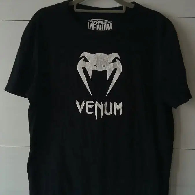 [BUNJANG] Venom Boxing T-Shirt Size M / 하자 하단작은구멍 복싱 베넘 반팔티 M사이즈