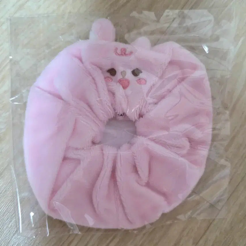 [BUNJANG] DAY6 Japan MD Scrunchie Phil / 데이식스 일본 MD 스크런치 필