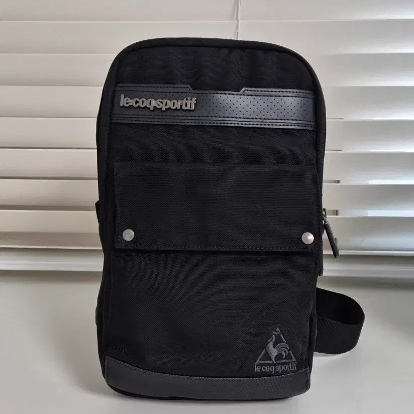 [BUNJANG] Le Coq Sportif Messenger Sling Bag / 르꼬끄 스포르티브 고급 매신져 슬링백