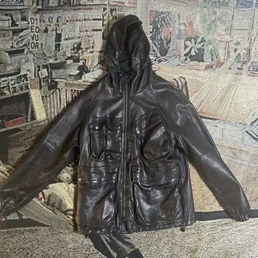 [BUNJANG] Essence Room Leather Mountain Parka / 에센스룸 초기 굿즈 레더 마운틴파카