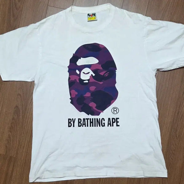 [BUNJANG] BAPE A Bathing Ape Color Camo Big Ape Head T-Shirt / [정품] BAPE A Bathing Ape Color Camo By Bathing Ape Tee