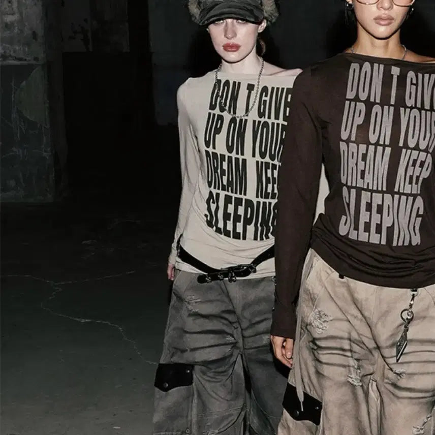[BUNJANG] Bad Blood KEEP SLEEPING Boat Neck Loose Fit T-Shirt - Sand / 배드블러드 KEEP SLEEPING 보트넥 루즈핏 티 - 샌드