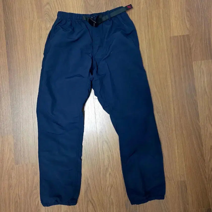 [BUNJANG] Gramicci Nylon Pants & Training Jogger Pants Bundle Set (Size S) / 그라미치 팬츠 2벌 일괄 처분 합니다 (S사이즈)