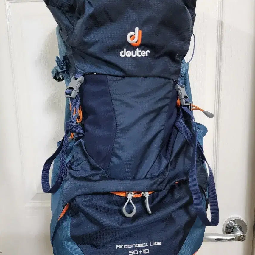 [BUNJANG] Deuter Aircontact Lite 50+10 Hiking Backpack / 도이터 에어컨택트 라이트 50+10 등산 배낭